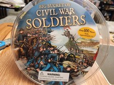 Big Bucket of Civil War Soldiers - 98 Figures of Soldiers, Horses, Cannon, Etc.