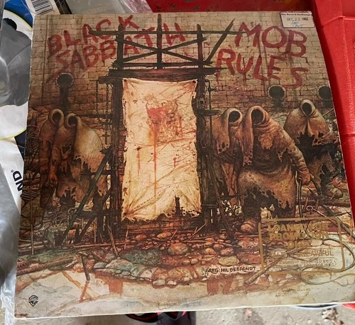 Black Sabbath: Mob Rules - 1981 USA Vinyl LP w/ Inner: BSK 3605