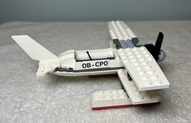 LEGO Indiana Jones 7623 Temple Escape 7620 Motorcycle Chase Minifigures + Plane