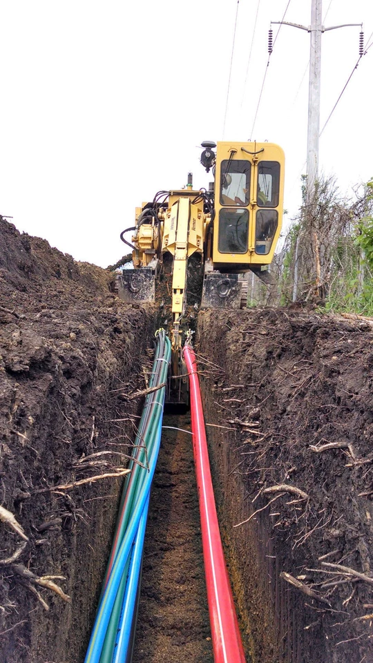 Conducto de pared liso vacío de polietileno HDPE 3.500 pies 3/4" SDR 15,5 de alta densidad Foto 2 de 3