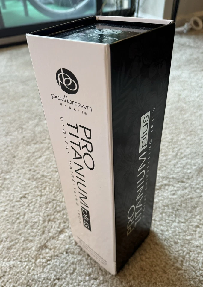 Paul Brown Hawaii - Pro Titanium Plus - Ferro de penteado digital preto - Imagem 2 de 4