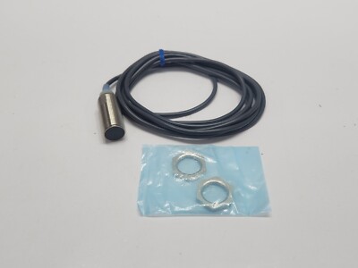 OMRON E2A-M18KS08-WP-C2 Näherungssensor