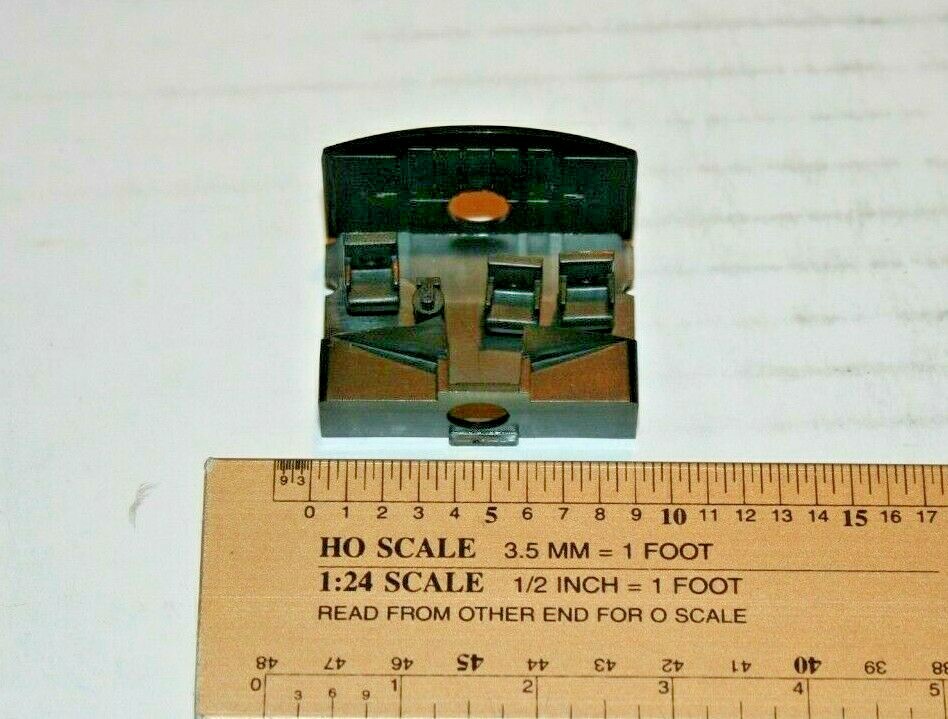 Athearn - F Unit Cab Interior Part - GENESIS - Factory Direct