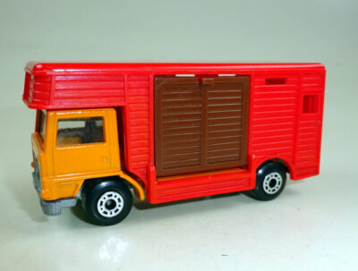 Matchbox Superfast 40C Horse Box Farbversuchsmodell in orange & rot