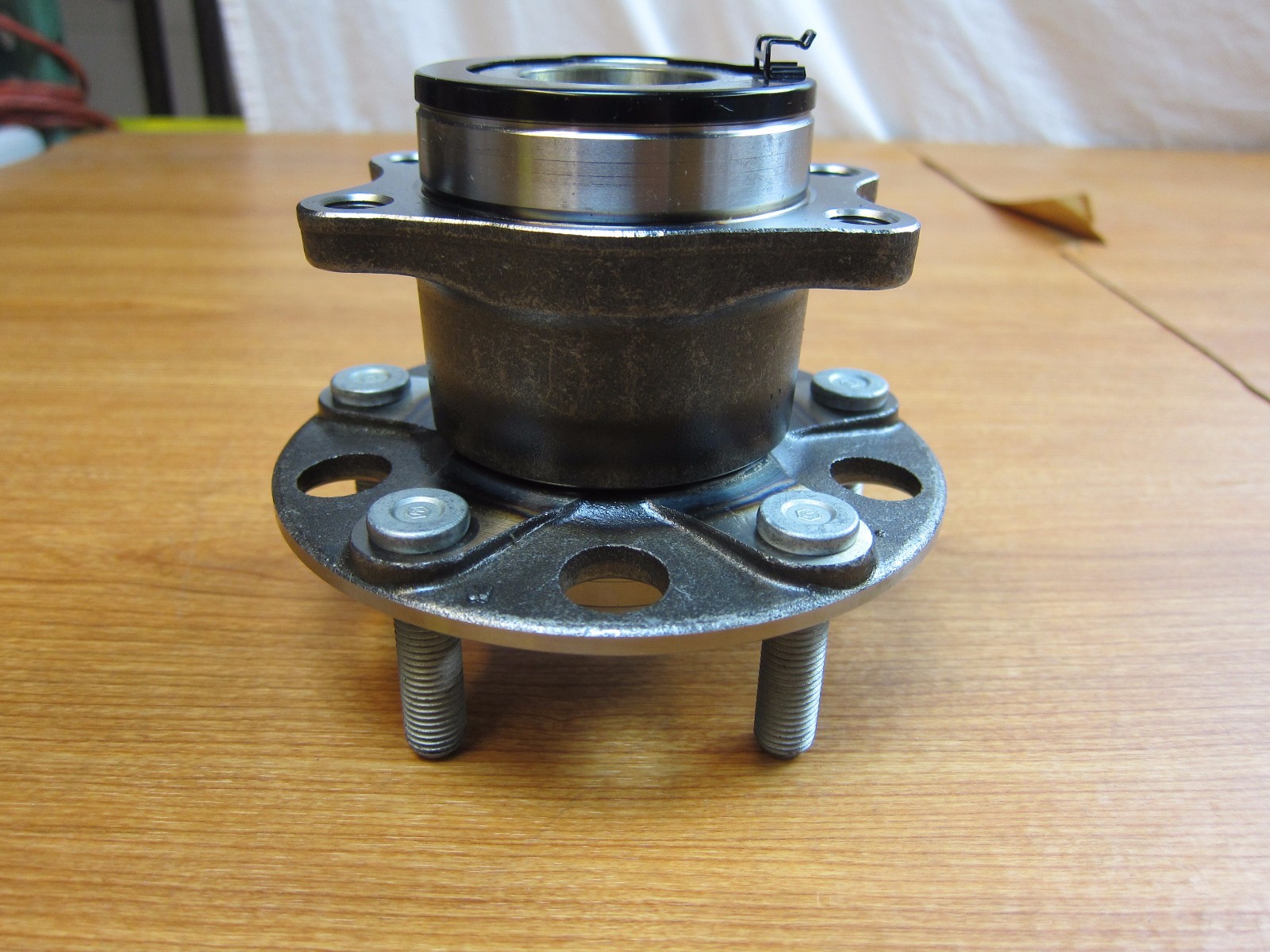 2007 12 Jeep Patriot & Compass Dodge Rear Wheel Bearing Hub Assembly