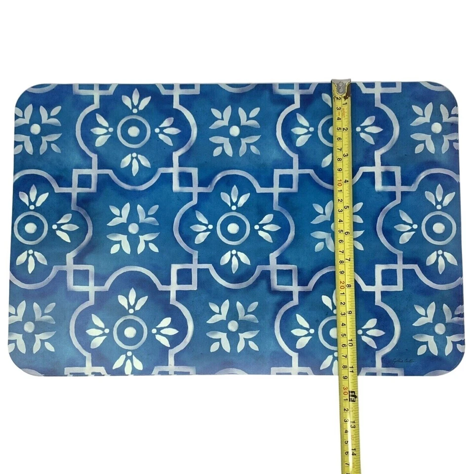 Blue and White Morroccan Tile Vinyl Reversible Placemats 4 Set - Image 4 of 4