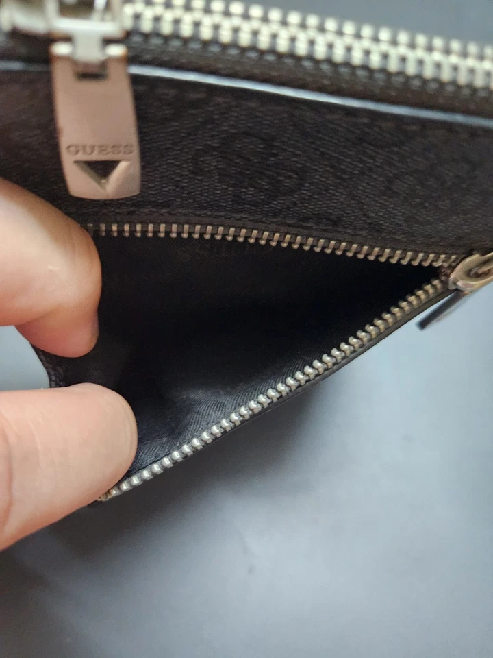 Pochette Porte Papier Document Guess Pour Homme - Photo 3/4
