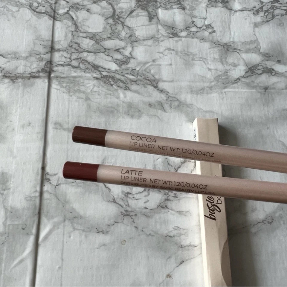 basic beauty latte + cocoa lip liner duo New Oct Sale - Image 4 of 4