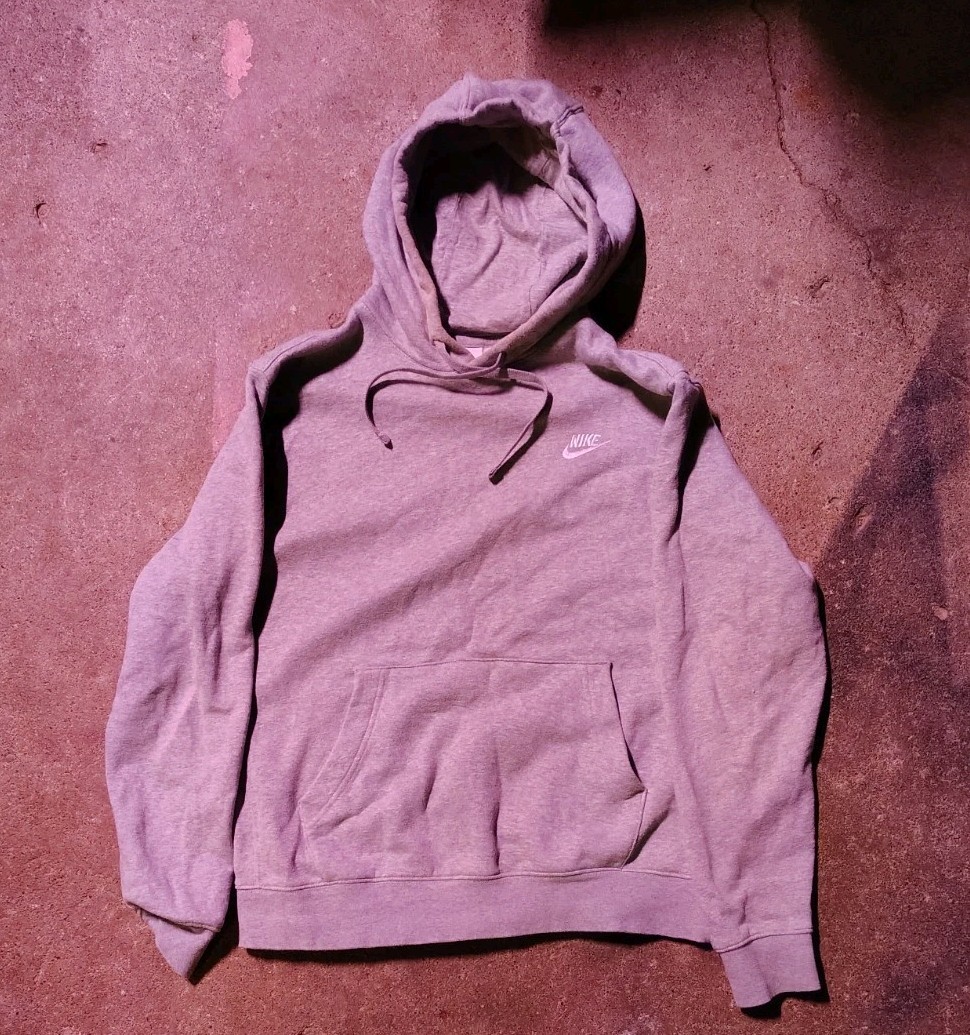 Nike Sportswear Club Fleece Men's Size Medium Pullover Hoodie - Gray...