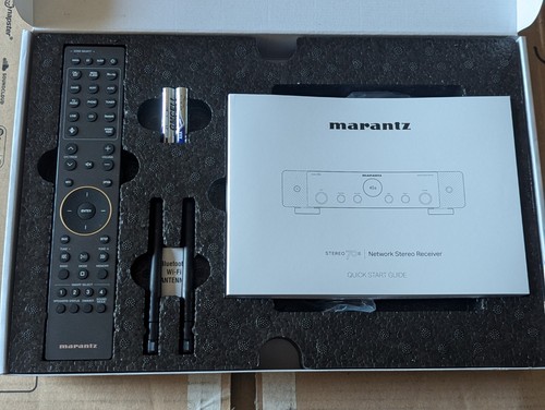 Marantz Cinema anni 70 argento slimline AV ricevitore surround 7,2 canali 8K NUOVO - Foto 6 di 8