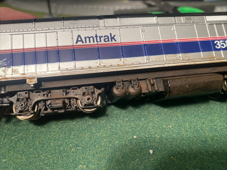 Walthers escala Ho Amtrak F40PH (leer) Foto 4 de 4