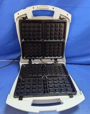 Chefmate 2 Slice Standard Waffle Maker Double Keto Eggs Pancakes Tested Works