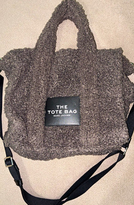 Marc Jacobs The Tote Bag Gray Logo Tote Lined Inner Pockets Detachable Strap