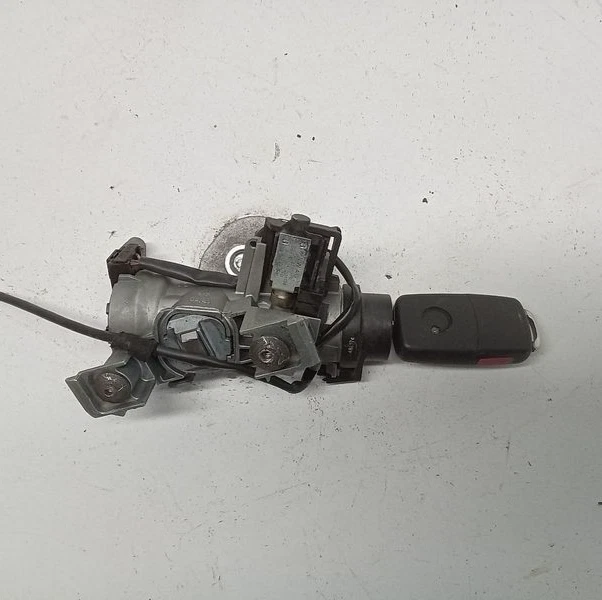 2009-2010 Volkswagen Tiguan Ignition Switch W/o Cylinder Housing Assembly Oem - Изображение 2 из 4