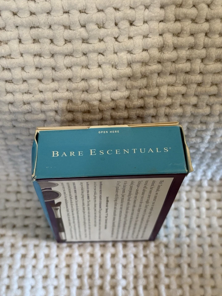 bareMinerals Smoky “V” Eye Tutorial Kit NIB Pacific Heights & 1990’s Glimmer - Image 4 of 4