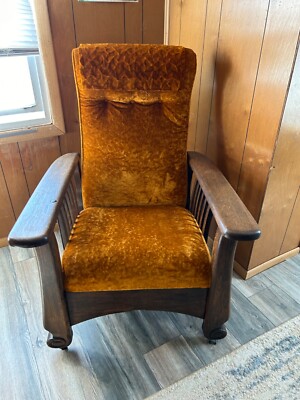 antique furniture vintage 1900 Royal Chair push button Recliner