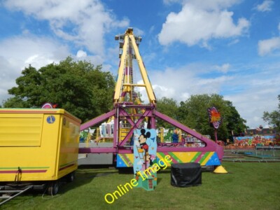 Foto 6x4 X Flug Ipswich Dieser schwingt mehr als 90 Grad nach oben und dreht sich. c2014