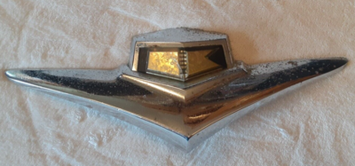 Vintage 1950's Kaiser Manhattan Trunk Emblem | eBay