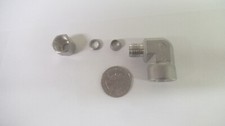 Cajon Swagelok Stainless elbow, SS-400-8-4, 1/4 Tube x 1/4 female NPT, nos