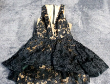 Chelsea Formal Layered Lace Dress Black Size Medium