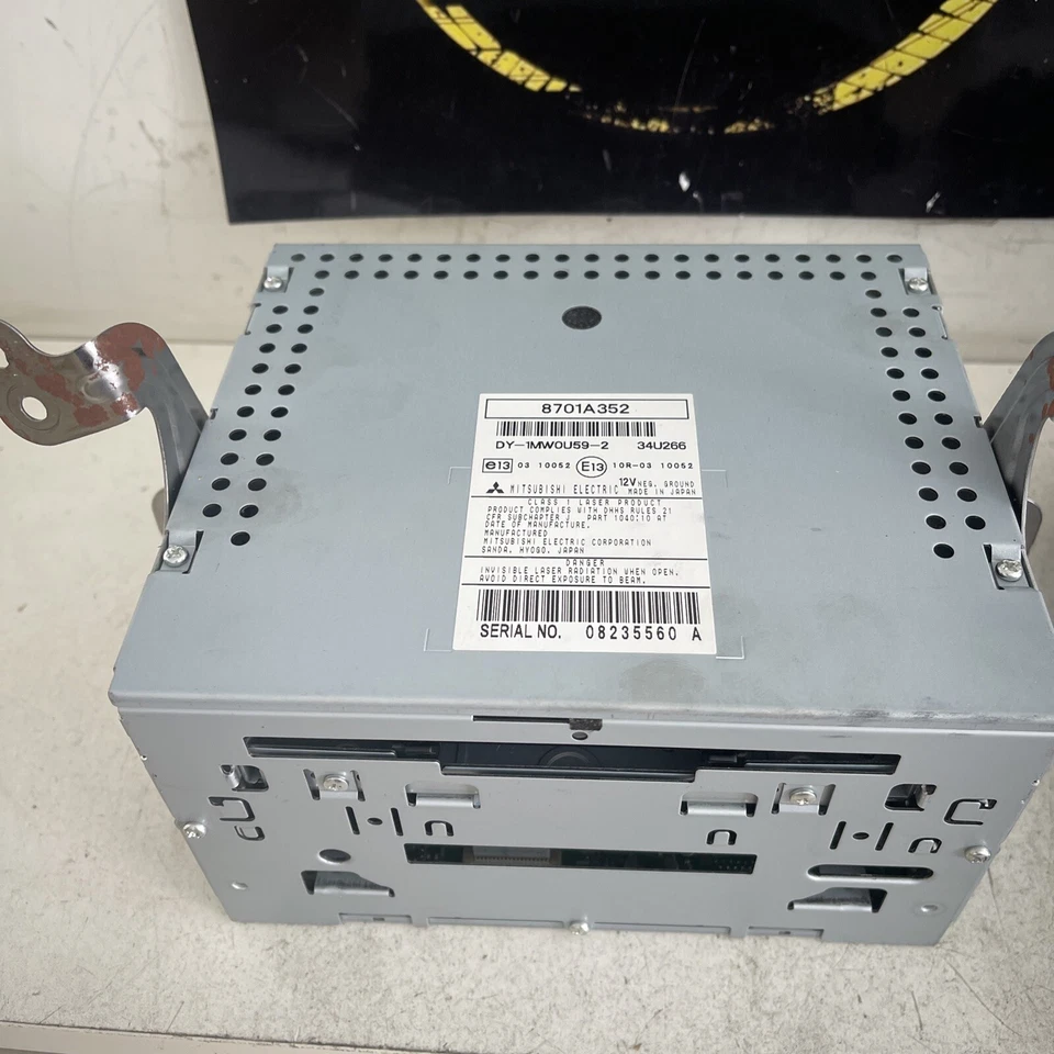 Radio MITSUBISHI Outlander (2010-2012) 8002A139XA 34u266 DY-1MWOU59-2 - Bild 2 von 4