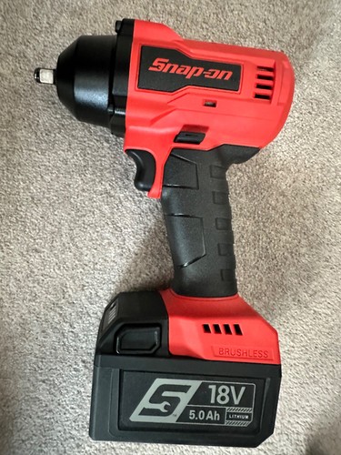 Snap on CT9010W1 3/8 cordless impact gun - Picture 8 of 9