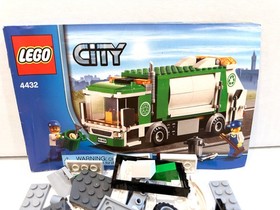 3 LEGO CITY/TOWN SETS - 4432 7239 60253 - ALL 100% COMPLETE, PREOWNED