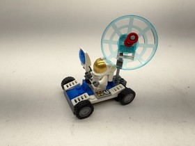 Lego city 30315- Complete Mini set- Space utility vehicle- Used W/instructions