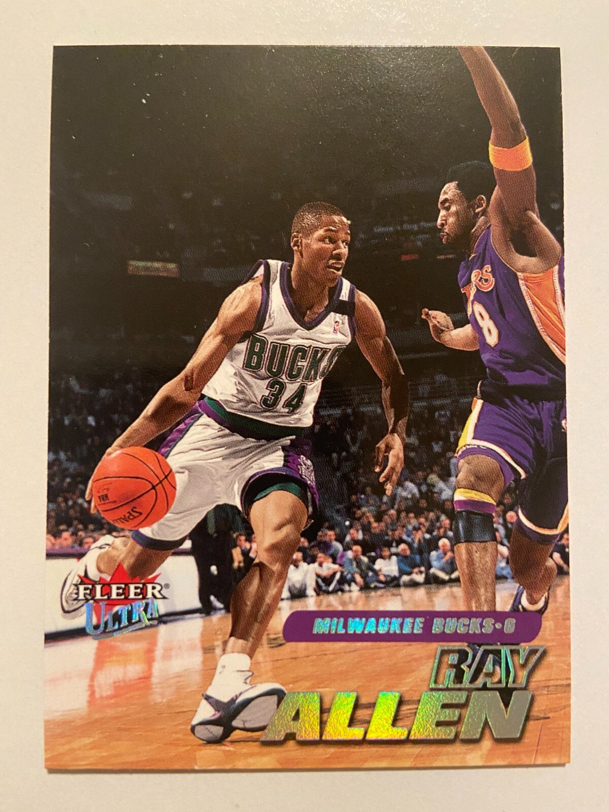RAY ALLEN W/ KOBE BRYANT 2000-01 Fleer Ultra #162 LA Lakers / Milwaukee Bucks