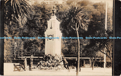 R438541 Unbekanntes weißes Denkmal Postkarte