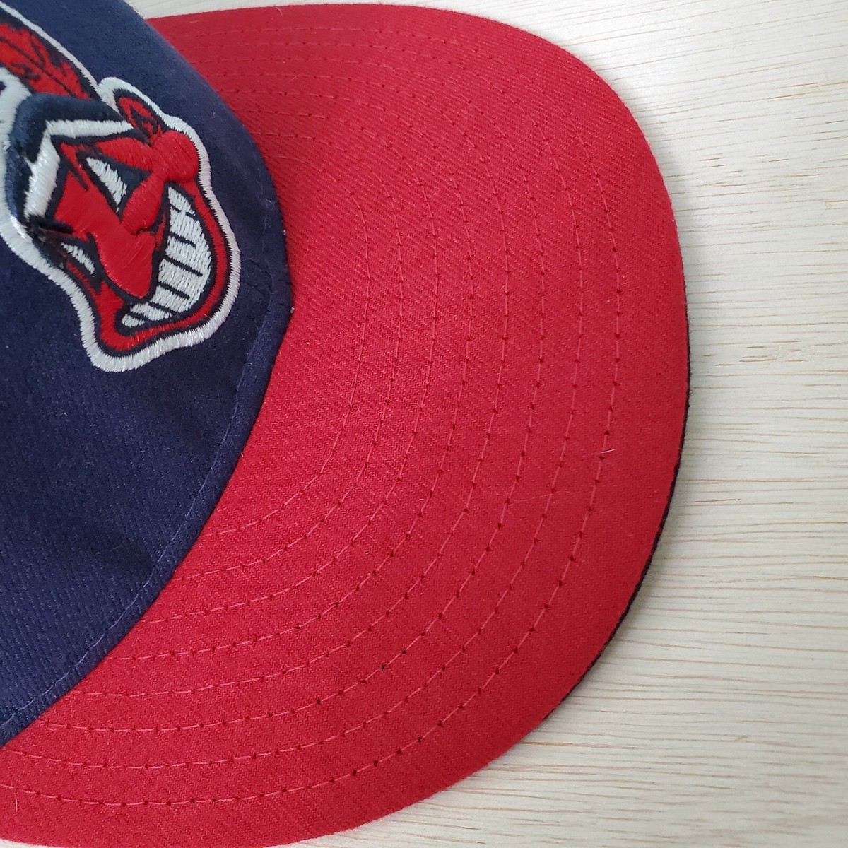 New Era 59Fifty Cleveland Indians 7 1/8 Fitted On Field Cap