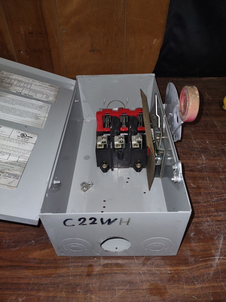 Eaton/CH Disconnect 60 Amp 600 Volt 3 Pole 60 Hz Cat# DH362URK | eBay