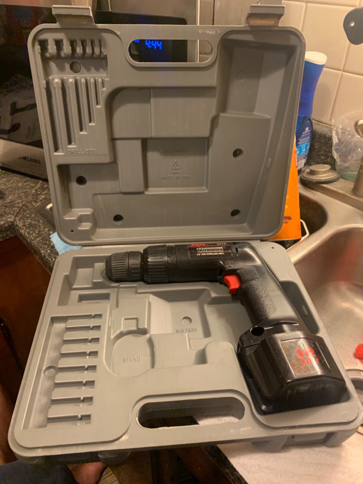 SKIL Warrior 2475 Reversing 12V 3/8" Cordless Drill Driver Charger