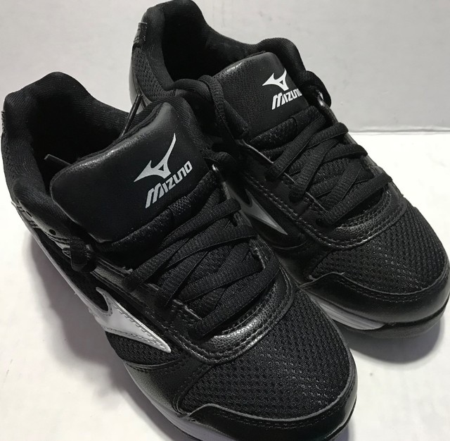 mizuno boys baseball cleats