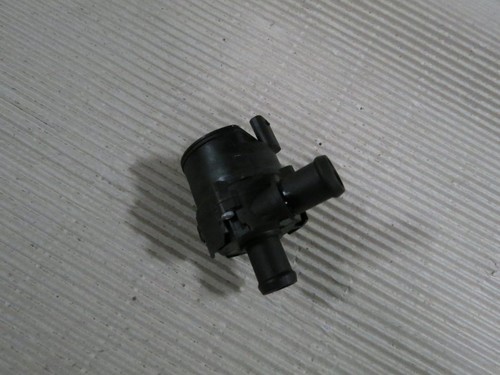 Original VW Golf 7 Variant Highline Zusatzwasserpumpe M6979 5g0965561