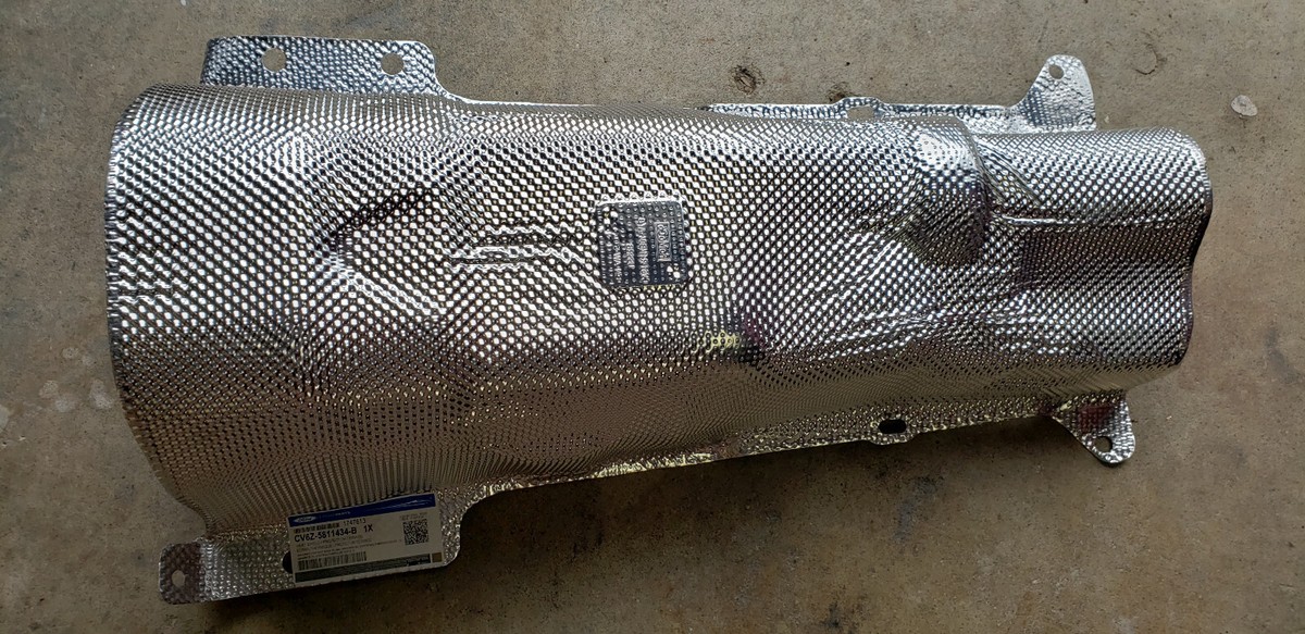 インテークバルブ　CRF450R 14711-MEN-A30 HONDA CBR600 NEW OEM AIR INJECTION CONTROL VALVE CBR 600 RR