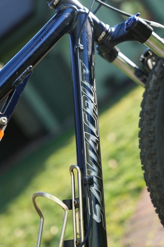 Santa Cruz Heckler X Full Suspension Mountain Bike - Picture 20 of 24