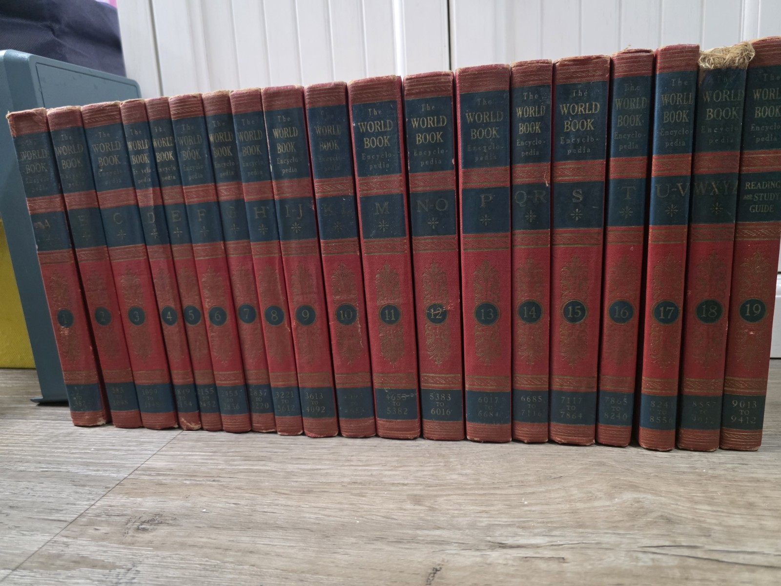 The World Book Encyclopedia 19 Volumes  1949 Red and Blue Complete Set