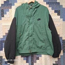 Nike Colorblock Nylon Hooded Windbreaker Jacket Size XL Green and Black