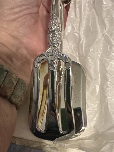 New Godinger 20th Century Baroque Silver Plated Pastry Tongs Original Box - Picture 8 of 9