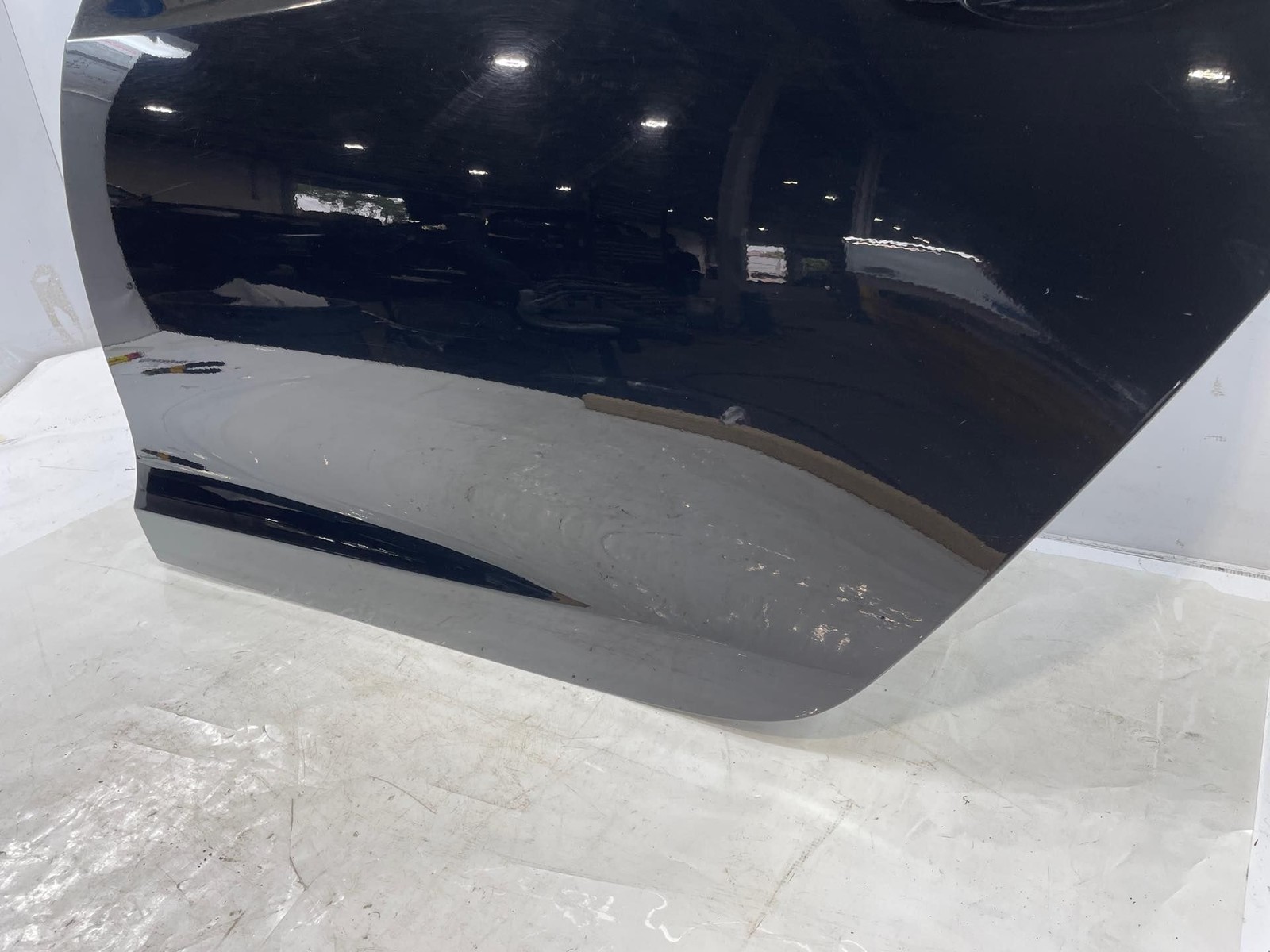 2014 Maserati Quattroporte S LH Driver Rear Door Assembly Dirt In Paint Scratch