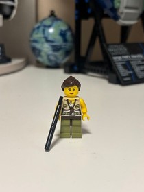 Rare Out-of-Print Item DINO Minifigures from LEGO 5887 Jurassic World Set of 4