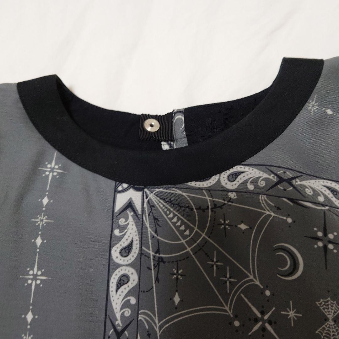 SACAI X NIKE MAGLIETTA A MANICHE CORTE PULLOVER SACAI DESIGN BAMBINO USATA (DAI 6 ANNI IN SU) BUONA M 