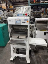 2022 OLIVER 797-32 GRAVITY FEED BREAD SLICER W/ 32” CHUTE