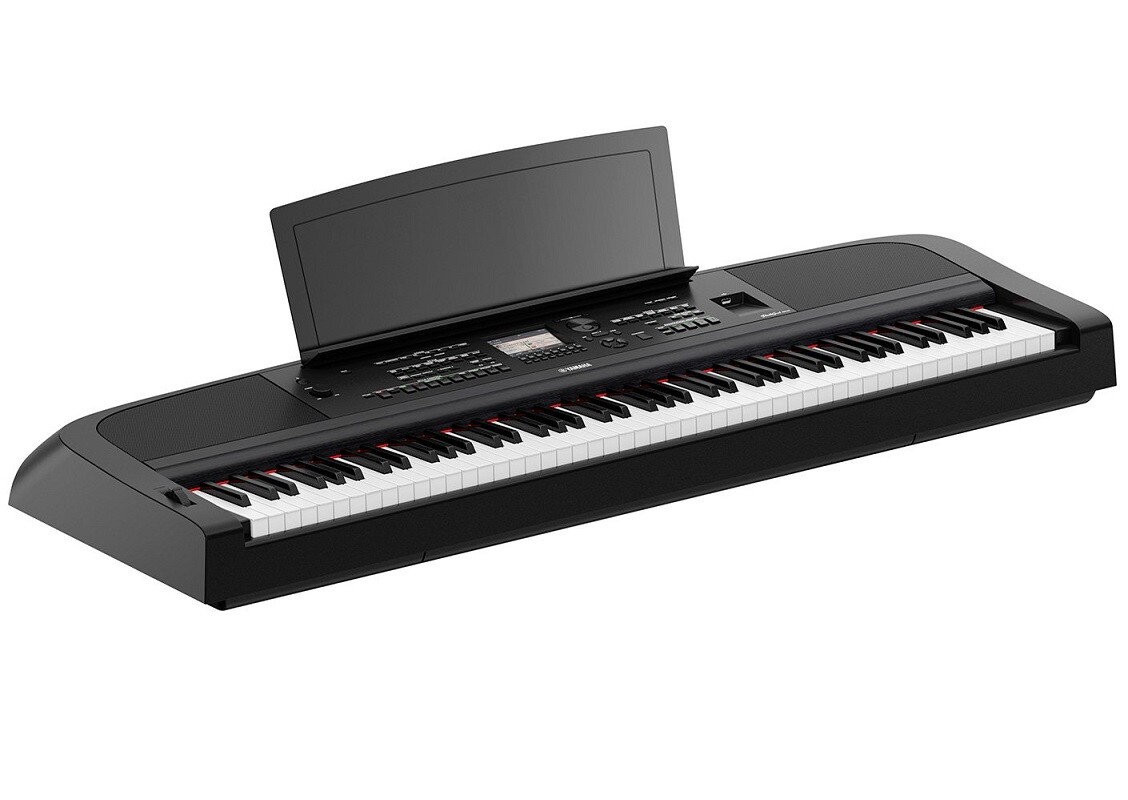 YAMAHA DGX670B BLACK PIANOFORTE DIGITALE ARRANGER 88 TASTI DGX670 COLORE NERO