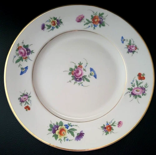SET OF 2 VTG SYRACUSE CHINA OLD IVORY SELMA DINNER PLATES 9 3/4"