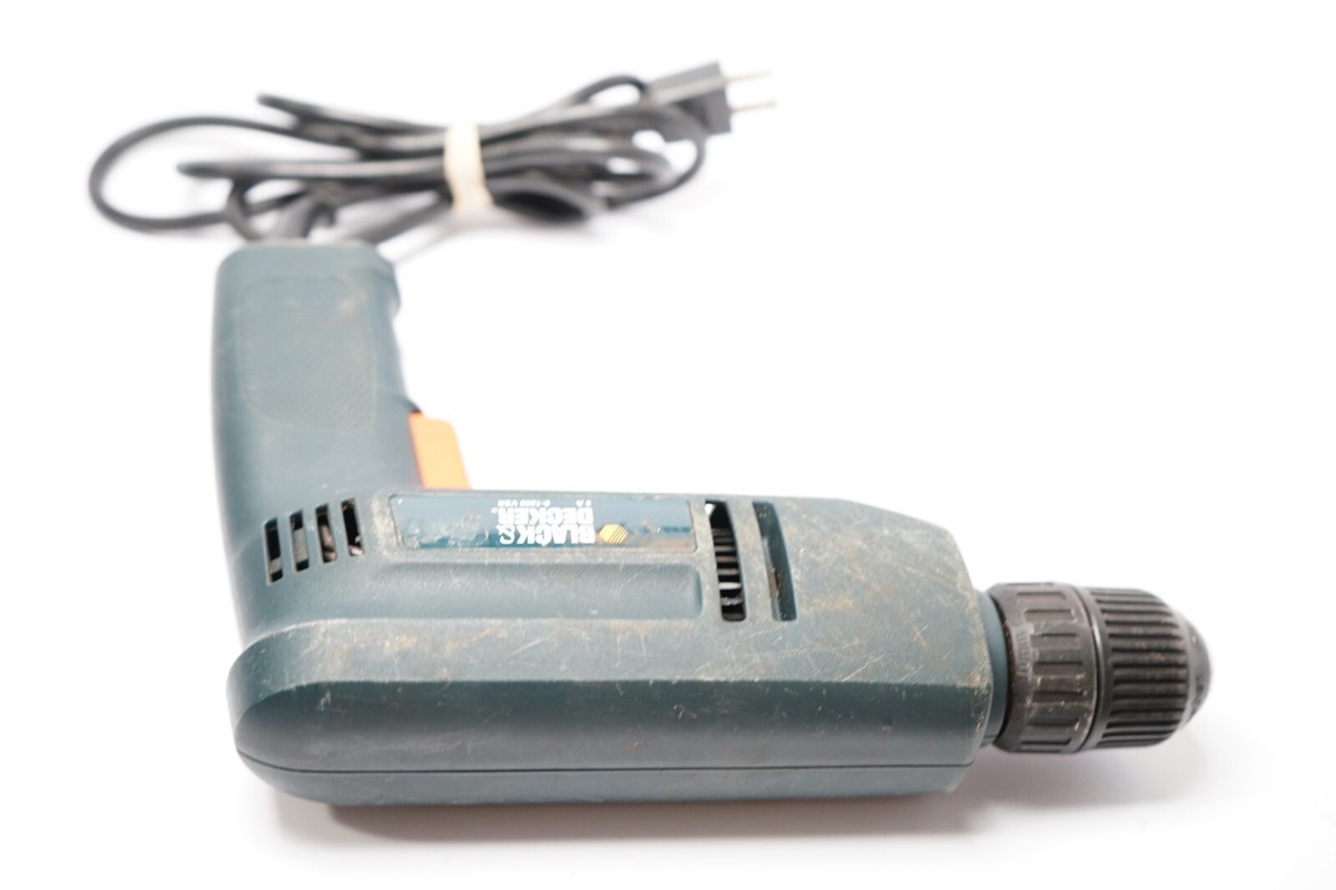 Black & Decker D2000 Model 7157 Corded Keyless Chuck 3/8