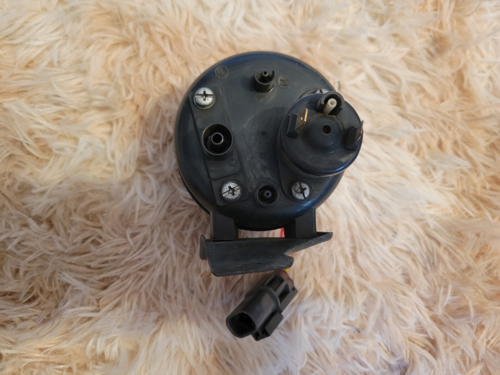 Nissan 300ZX Z31 19841989 Genuine Nissan Vacuum Canister Pump Tested