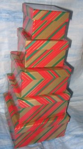 Set Of 5 Stacking Nesting Decorative Christmas Red Green Gold