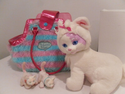 HASBRO PLUSH KITTY SURPRISE WITH 2 BABIES and PUCCI PUPS CARRYING PURSE 